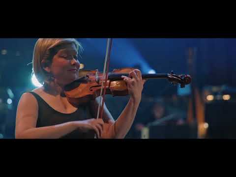 Alina Ibragimova performs Prokofiev's Violin Concerto No. 1 with the London Philharmonic Thumbnail