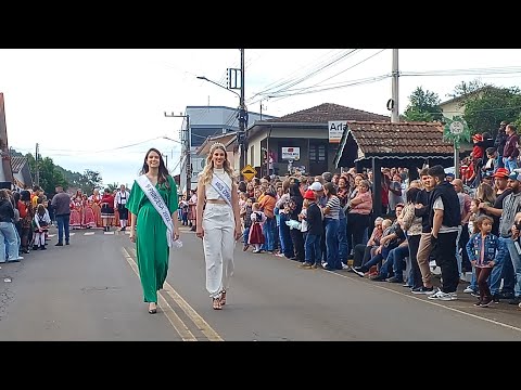 Confira os melhores momentos do Desfile de Kerbfest de Peritiba SC