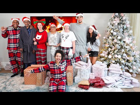 TIANA AND FAMILY MEGA CHRISTMAS GIFT OPENING 2021