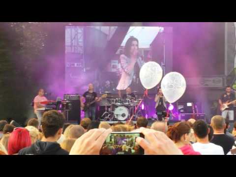 Beáta Dubasová - Účesy