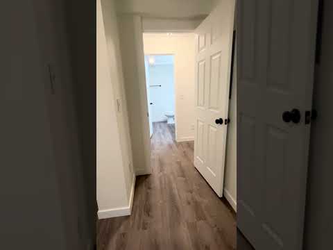 1421 On Queen Anne property video