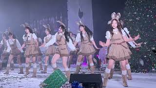 Download lagu [Fancam] BNK48 x CGM48 - วิ่งไปสิ...เพนกวิน [4K] 20251219 @BNK48 & CGM48 Chirstmas Festival 2025 mp3