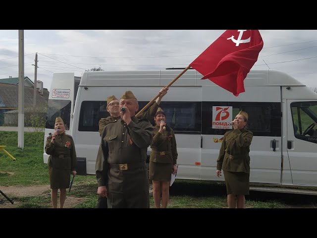 Кукмарада ветераннарны Җиңү көне белән котлыйлар