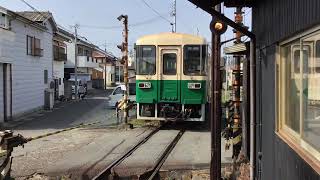紀州鉄道ＫＲ３０１　西御坊駅発車