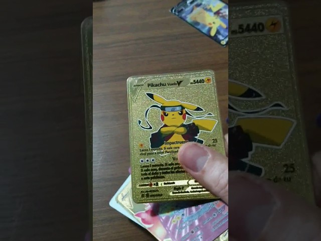 Vídeo relacionado con Douer 5 Cartas PK-m Doradas Metalicas, Cartas Metal de Alta Potencia, Cartas Metalicas V-Vmax Gx para Coleccion (Bo)