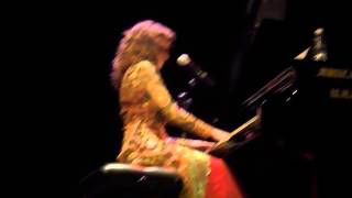 Carmen París - Guadalajara (30/04/2015) - Distancia Espeluznante