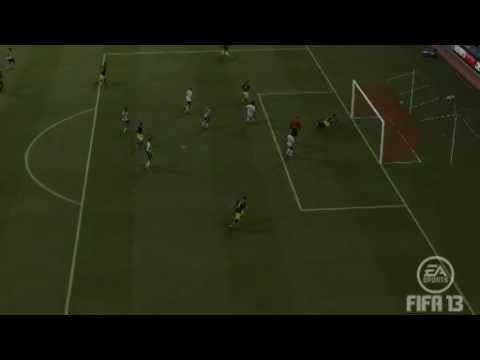 Quincy Owusu-Abeyie Rainbow to Scissor kick FIFA 13