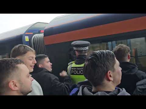 Charlton v Pompey abandoned!!