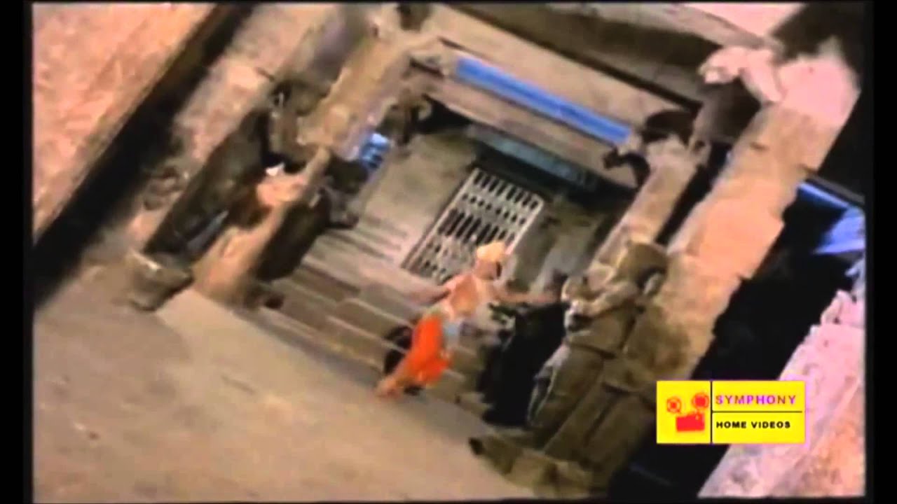 Gaga Gaga Gaga Kandane Varuga Song Lyrics | Velum Mayilum Thunai