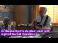 Gitaarspelende verpleegkundige op IC, nu zelf getroffen door corona