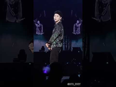 방탄소년단 (BTS) 191215 MAGIC SHOP 'Let Go' Stage Cam SUGA focus