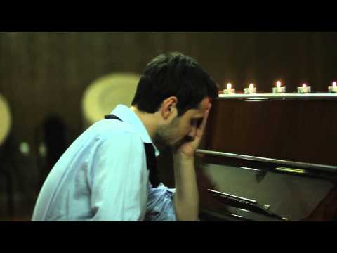 Egzon Pireci - Dita e diel - Viti 2011