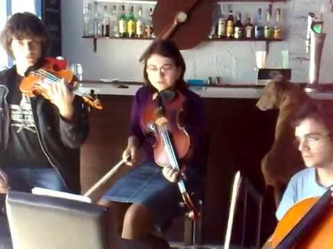 EL NEGRO - repetiții...cu câinele la bar