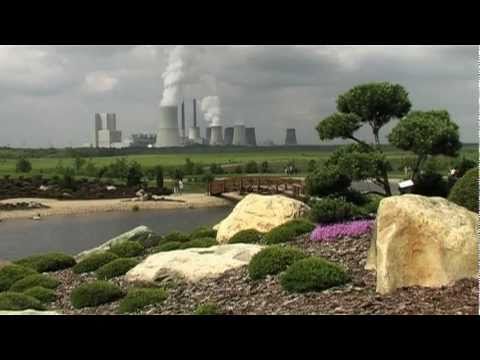 Der Findlingspark Nochten im Parkparadies Neisseland in der Oberlausitz