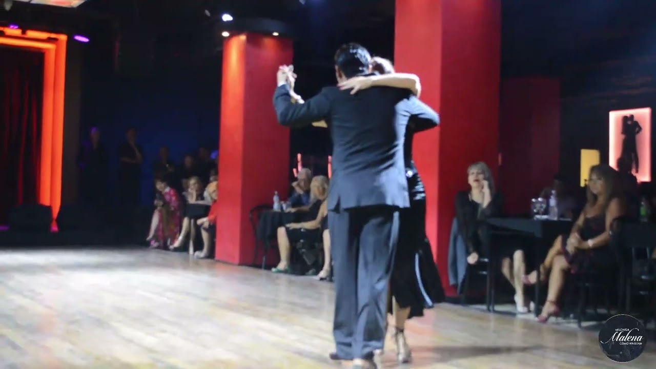 Video thumbnail for Jimena Hoeffner & Max Piero Vera en Milonga Malena "𝗖𝗢𝗠𝗢 𝗡𝗜𝗡𝗚𝗨𝗡𝗔" !!! 3/3
