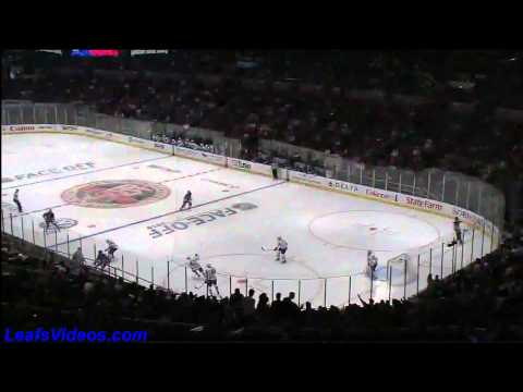 TOR 3 @ NYR 1 - Phil Kessel Scores - 101015