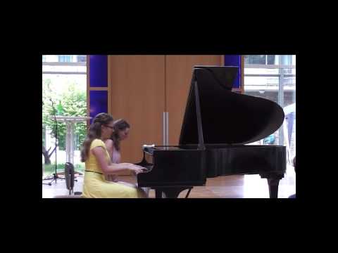 Katharina & Veronika Bauer play Yuriy Vesnyak´s Carlson