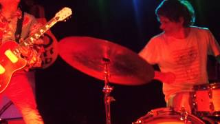 Deerhoof buck and Judy into giga dance pt 1