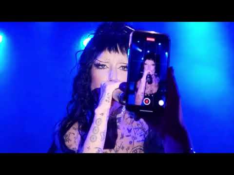 BROOKE CANDY : YOGA (Live in Paris, Badaboum,  01.03.2025)