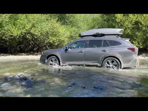 Subaru Outback 2.5 XS 2021 - Paso por agua y piedras (Water and rocks) - Chile