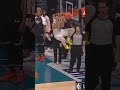 Stephen curry Dunks!🔥