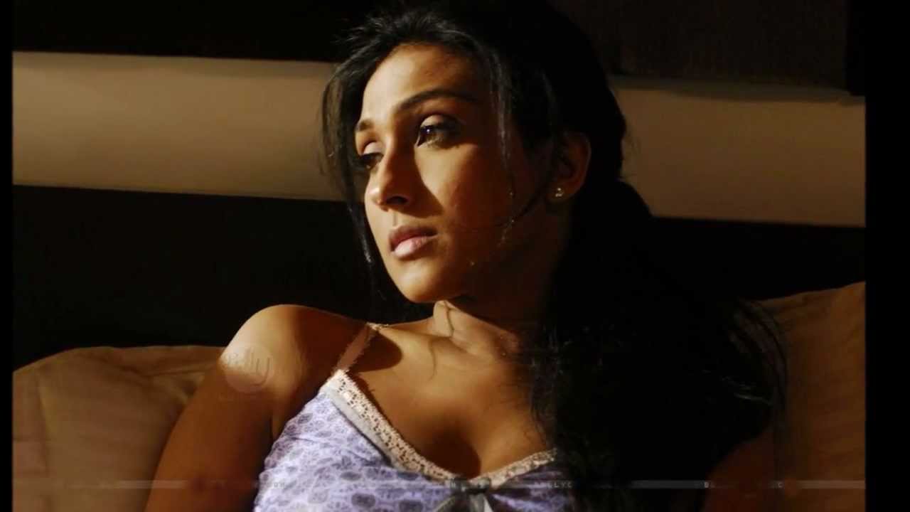 Rang Mein Tere Rangke Lyrics  | Unns: Love… Forever | Juhi Babbar, Charlie | Alka Yagnik | Sujeet Shetty