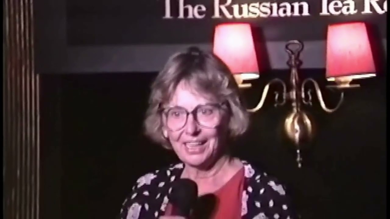 Faith Stewart-Gordon introduces Ellen Kaye - Cabaret! at The Russian Tea Room
