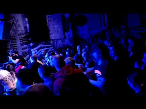 Barackca - Ellenőrzés alatt (Under control)[ENG, ESP, FRA-sub] 21.12.2019 Budapest