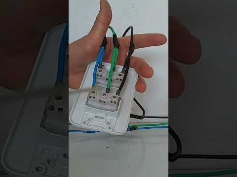 O melhor jeito de instalar tomada dupla ? pra que conector caro
