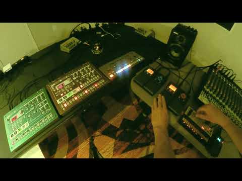 EA-1 ER-1 TT-78 Keys - Live Techno Jam - 2018-10-13