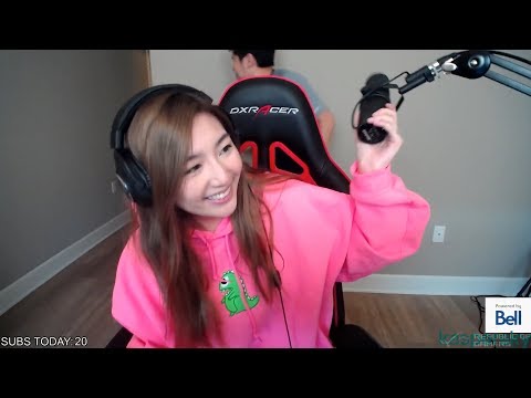 Mizkif sings about Pokimane | Tourist swarm Fuslie's Lambo | Janet and Toast PepeD