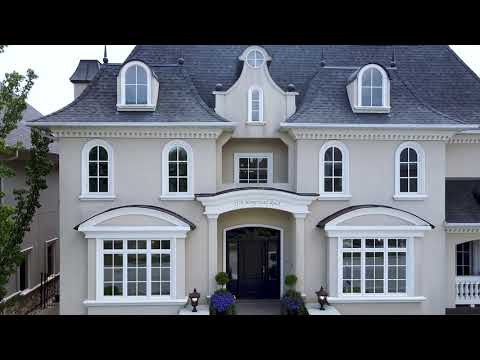 REAL ESTATE PROPERTY  2178 Hampstead Rd Oakville ON.