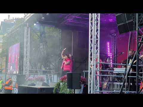 Mira Luoti: Kankaanpään tori, live Turun torilla 17.9.2022