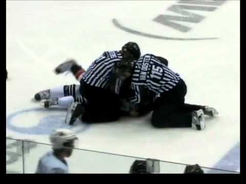 Jamie Crooks vs Spencer Asuchak