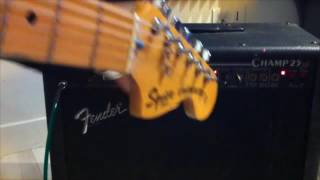 Video thumbnail for FENDER CHAMP 25 SE - 1993 by rhum66