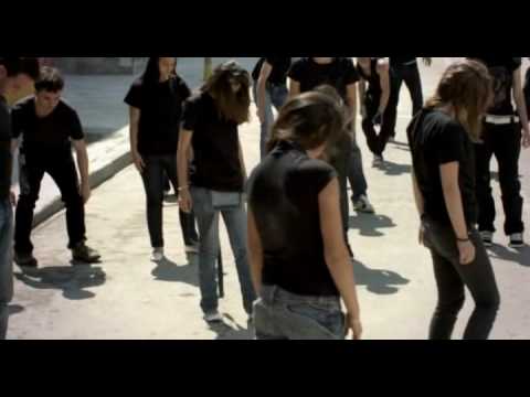 Marius  feat    Giulia  -  "Rain"