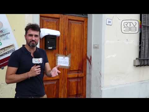 PERUVIANO TROVATO MORTO, FERMATO IL FIGLIASTRO