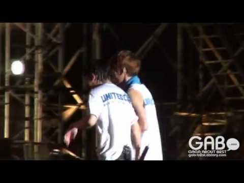 [Fancam] 110814 BEAST JunSeob - back hug @ United Cube Concert