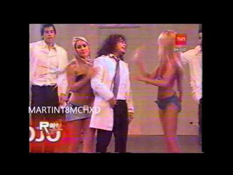 Rojo 2007  /  Yamna Lobos y Maura Rivera "Chupa Chupa"