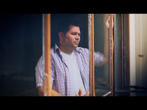 "Vakacegu Au Kunea Tu" Sam Loga