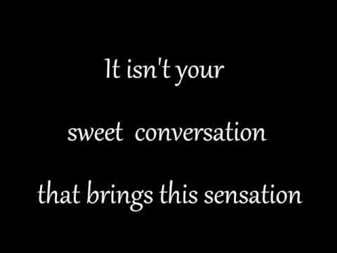 Norah Jones - The Nearness Of You (lyrics on screen)