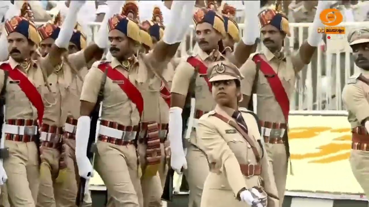 കെവാദിയയിലെ ഗ്രാന്റ് യൂണിറ്റി പരേഡിൽ കേരള പോലീസ് | Ker