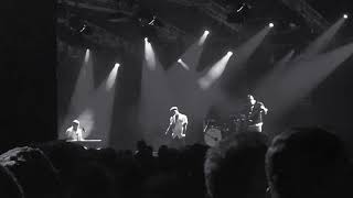 The Slow Show - Strangers Now (live at Zomerparkfeest in Venlo August 11th)