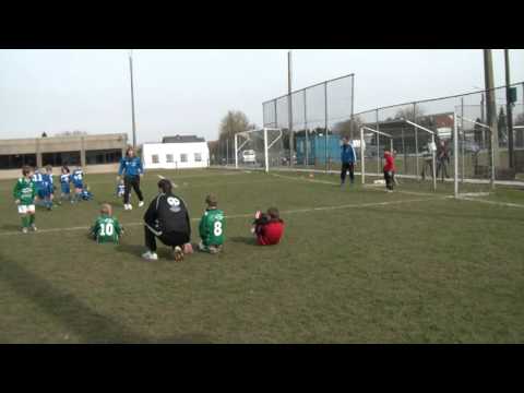 penalty Michiel Hereman op Baardegem.mpg