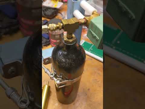 Engine Oil Accumulator reduces bearing wear on startup