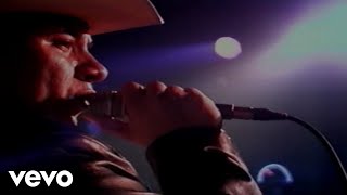 Con Olor A Hierba Lyrics English Translation