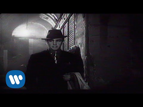 La Unión - Lobo hombre en París (Videoclip Oficial) - Versión original