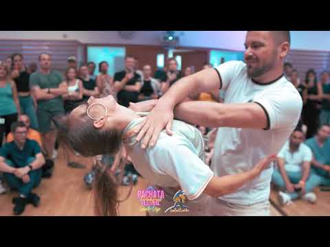 Baila Mundo - Sandra & Tim | Jiory X Dimen5ions X Dj Alejandro - Una Noche en Medellin