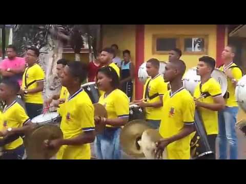 Fanfarra famnoc do colégio nova candeias