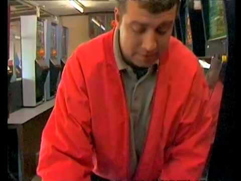 Dahlgårds Tivoli - Svingdøren oplærer Raymond